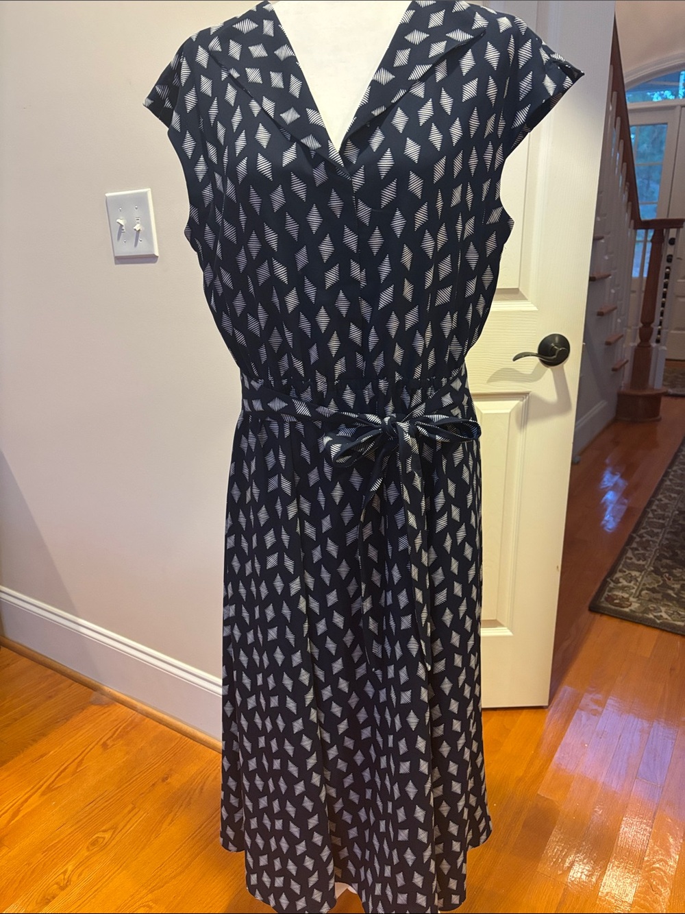 Anne Klein Classic Navy Printed Tie-Waist Dress
